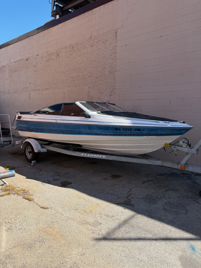 Boston Marine Salvage Yard Services for Damaged, Sunken, and Abandoned Vessels