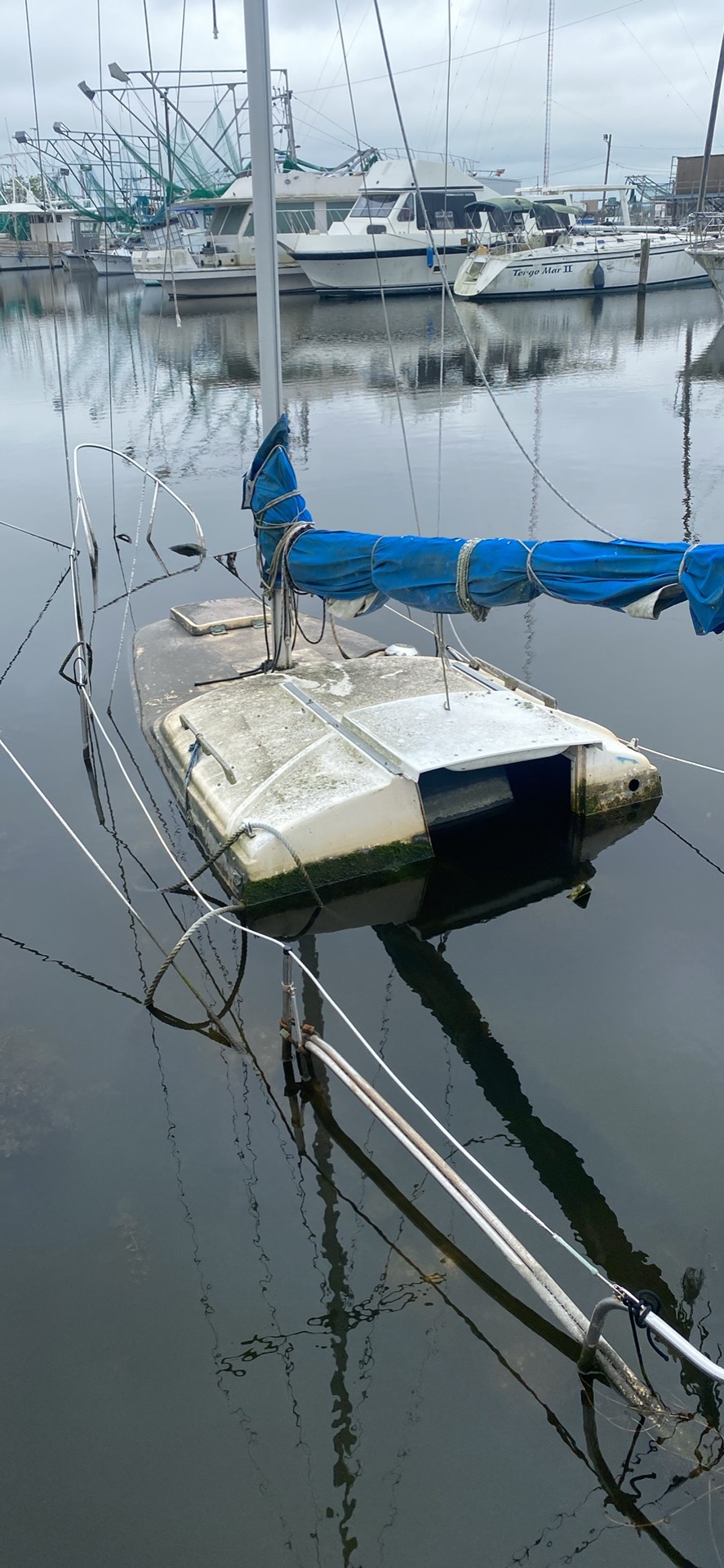 Marine Salvage Yards in New Orleans, Louisiana: Boat Recovery, Vessel Disposal, and Marine Recycling